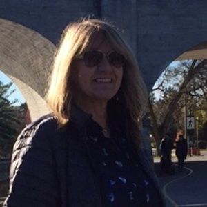 Meet your Posher, Dolores